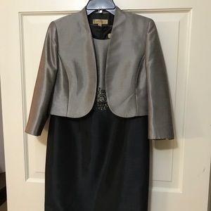 Kasper 4P 2 piece suit